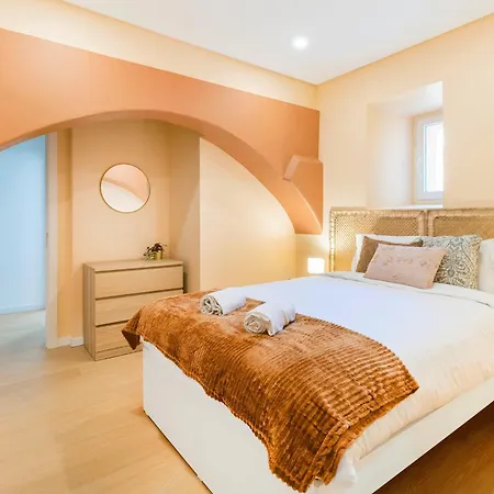 Cozy Bairro Alto By Hill * Lissabon